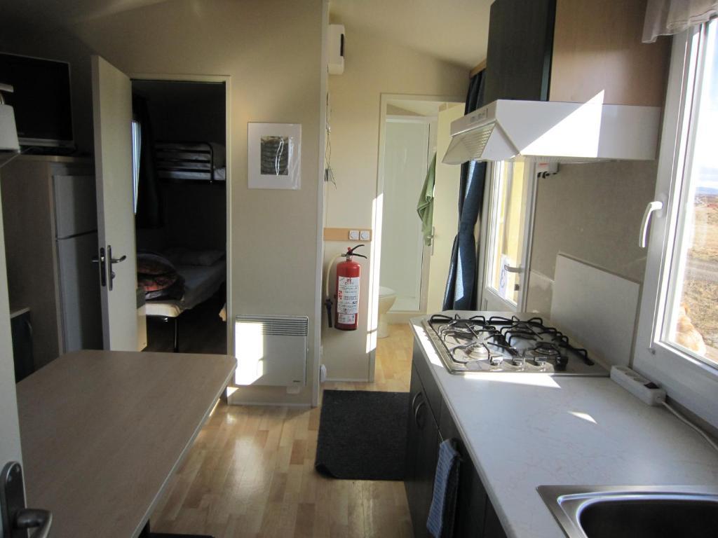 Laekjarkot Rooms And Cottages With Kitchen บอร์กาเนส ห้อง รูปภาพ