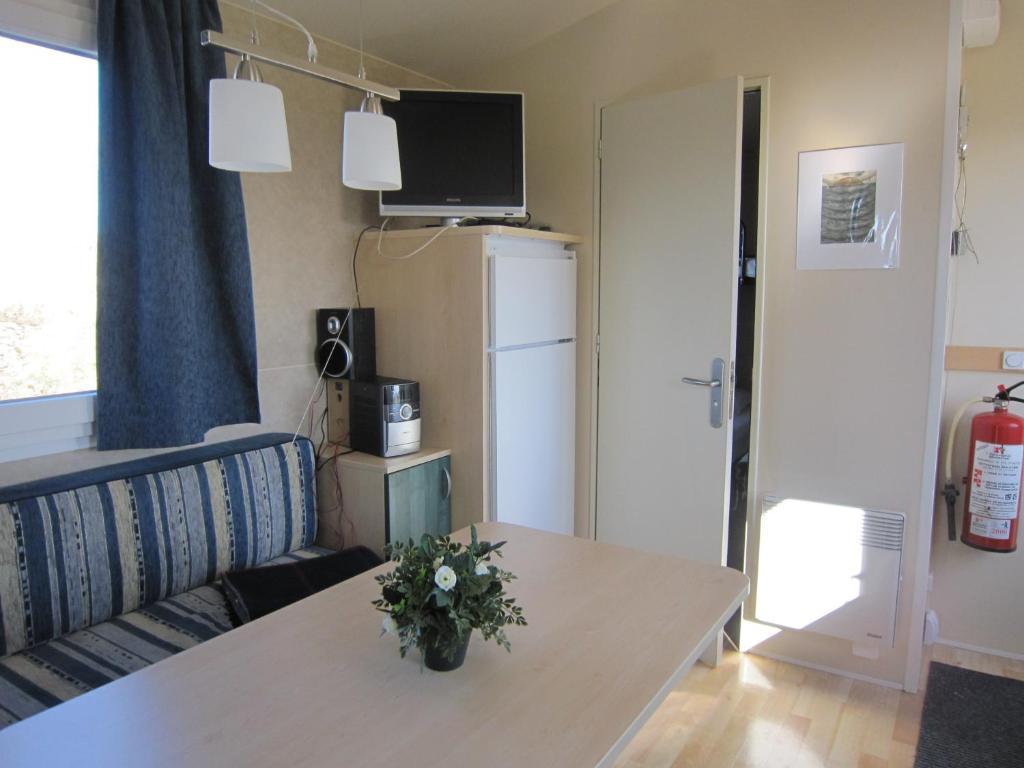 Laekjarkot Rooms And Cottages With Kitchen บอร์กาเนส ห้อง รูปภาพ