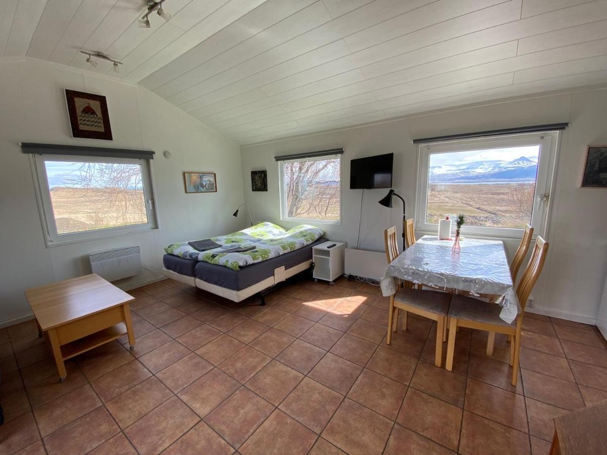 Laekjarkot Rooms And Cottages With Kitchen บอร์กาเนส ภายนอก รูปภาพ